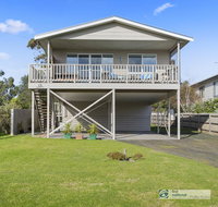 13 Seacombe Grove Ventnor - Sydneys Hotel