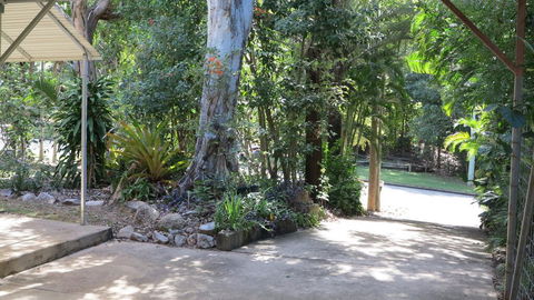 16 Mirimar Crescent Arcadia - Sydneys Hotel 1