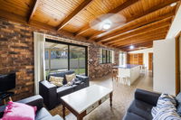 Book Iluka Accommodation Vacations Sydneys Hotel Sydneys Hotel