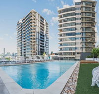 2 Bed Brisbane Resort Apartment - Sydneys Hotel