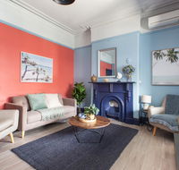 2-Bed Apartment Metres From Coogee Beach and Dining - Sydneys Hotel