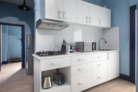 2-Bed Apartment Metres From Coogee Beach And Dining - Sydneys Hotel 2