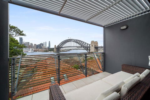 Breathtaking Sydney Harbour Views. - Sydneys Hotel 3