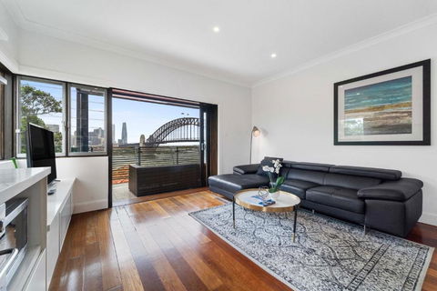 Breathtaking Sydney Harbour Views. - Sydneys Hotel 2