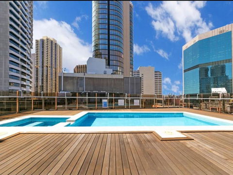 Chic Stay By Circular Quay And Opera House With Pool - Sydneys Hotel 1