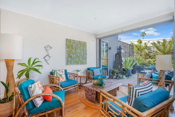 Clovelly Beach Resort Style Escape - New Listing with Sydneys Hotel