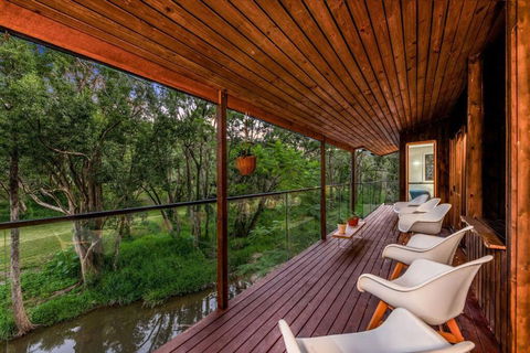 Creek House - Sydneys Hotel 1
