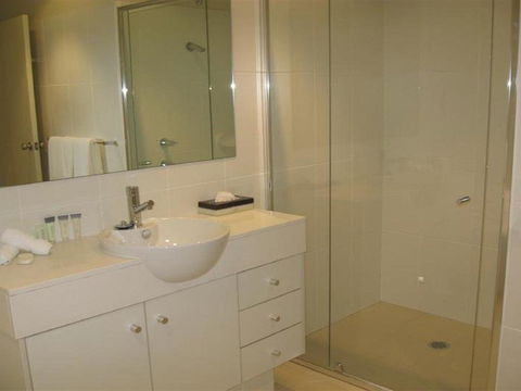 349 'Oaks Pacific Blue' 265 Sandy Point Road - Fantastic Pool - Sydneys Hotel 1