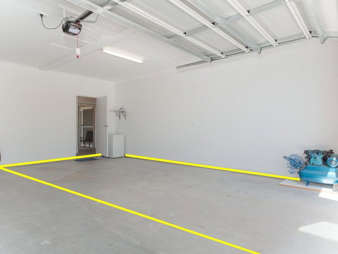 5 Bent Street - Huge House With Foxtel & Aircon - Sydneys Hotel 1
