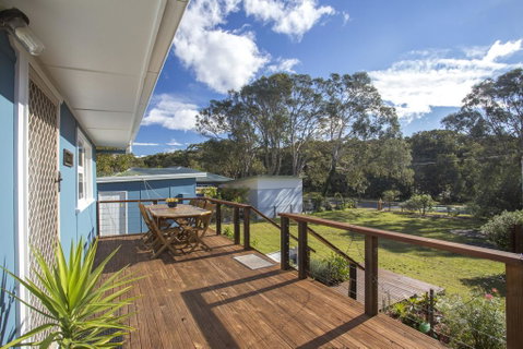 681 Murramarang Rd - Retro Beach Cottage - Sydneys Hotel 1