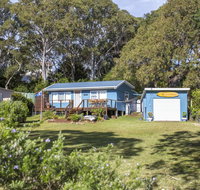 681 Murramarang Rd - Retro Beach Cottage - Sydneys Hotel