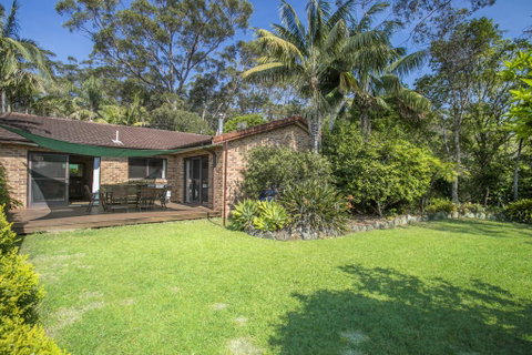 75 River Rd - Tabourie Hideaway - Sydneys Hotel 3