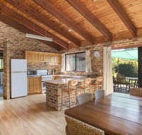 75 River Rd - Tabourie Hideaway - Sydneys Hotel
