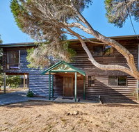9 Boat Creek Road Ventnor - Sydneys Hotel