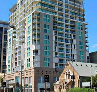 96 North Terrace Stylish Penthouse Apartment - Sydneys Hotel