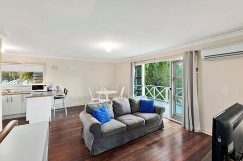 Abbey Beachviews - Sydneys Hotel 3