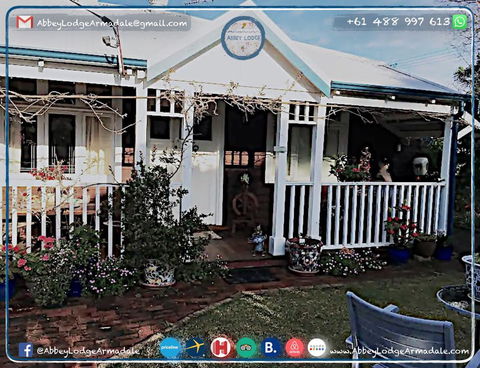 Abbey Lodge - Sydneys Hotel 0