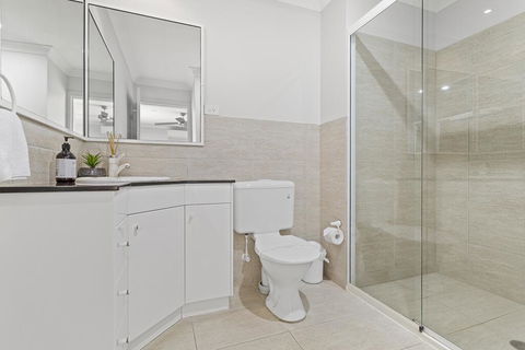 Above And Beyond - Beautiful Home With Pool - Sydneys Hotel 3