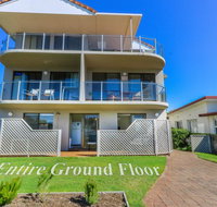 Acacia Kingscliff Town Holiday Apartment - Sydneys Hotel
