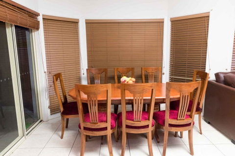 Accommodation At Melbourne - Sydneys Hotel 3