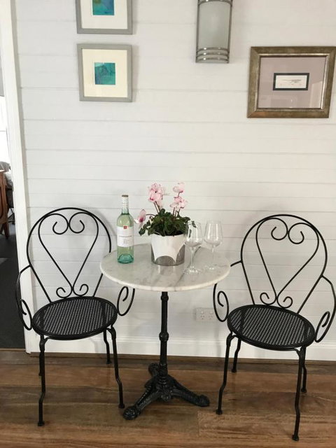 Drayshed Cottage - Sydneys Hotel 1