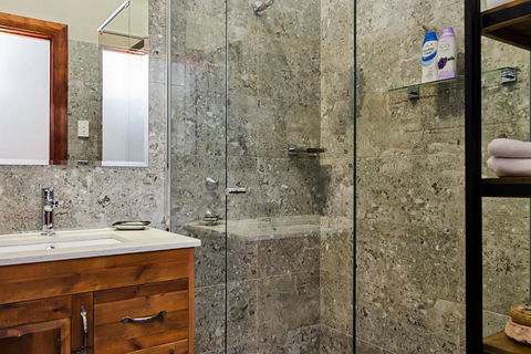 Eagle Foundry Bed & Breakfast - Sydneys Hotel 2