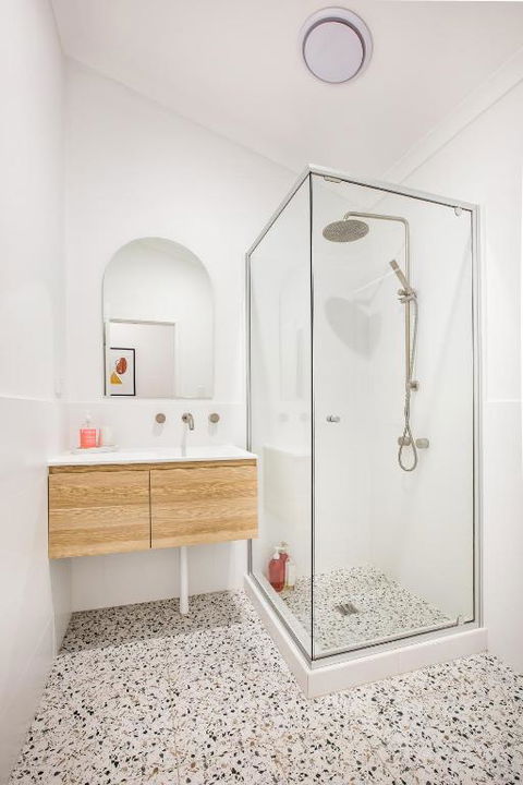 EM Apartments - Sydneys Hotel 2