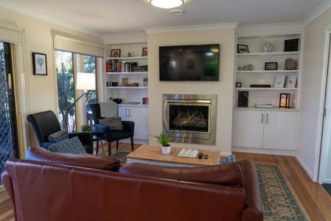 Emerald Ridge - Sydneys Hotel 1