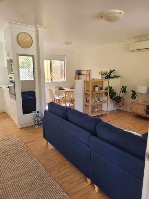 G&R Beach Cottage - Sydneys Hotel 2
