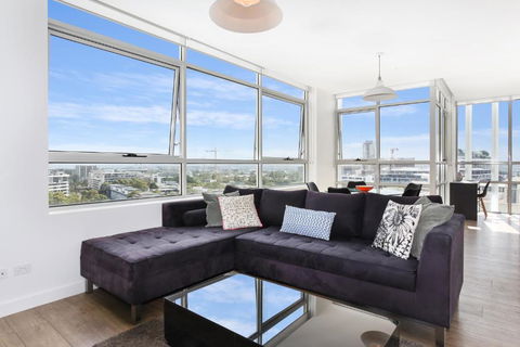 G1903S - Zetland Heights Sunset Vista - Sydneys Hotel 2