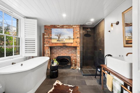 Gable House Geelong - Sydneys Hotel 4