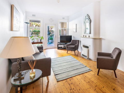 Garden Apartment In The Heart Of Double Bay - Sydneys Hotel 0