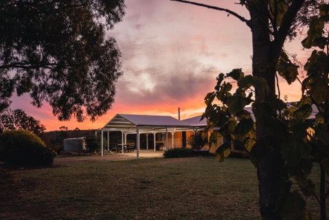 Glen Mervyn Lodge - Sydneys Hotel 0