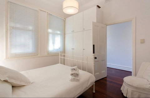 Gorgeous Subiaco Cottage - Sydneys Hotel 3