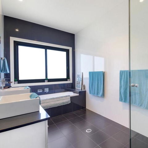 GOULBURN ALPACA FARM STAY - Sydneys Hotel 4