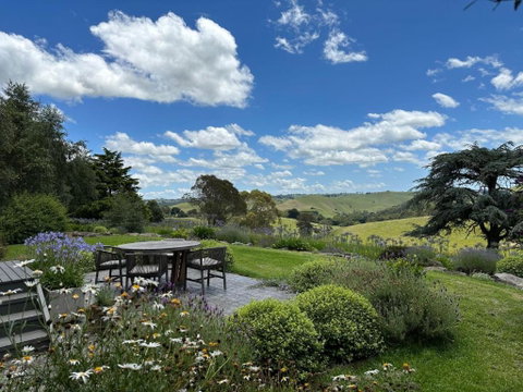Haven Hills - Sydneys Hotel 2