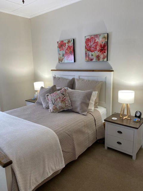 Hideaway On Hume - Sydneys Hotel 0
