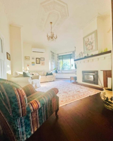 Hilltop Cottage - Sydneys Hotel 0