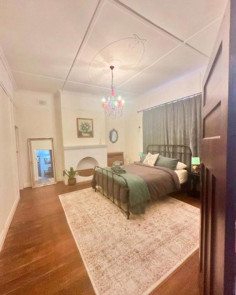 Hilltop Cottage - Sydneys Hotel 1