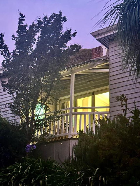 Hilltop Cottage - Sydneys Hotel 2