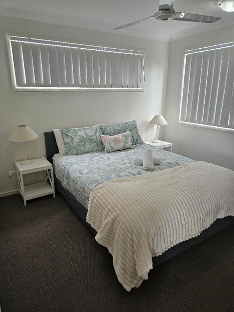 Homely & Welcoming In Mango Hill - Sydneys Hotel 0