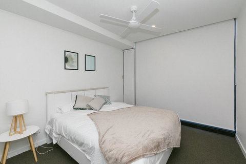 AirTrip Apartment II On Cordelia Street - Sydneys Hotel 3