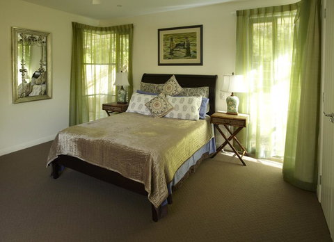 Alaya Verde Bed & Breakfast - Sydneys Hotel 0