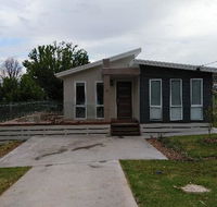 All seasons holiday homes - Sydneys Hotel