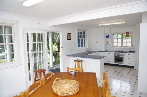 Allamanda House, 3 Willow Street - Sydneys Hotel 2