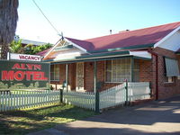 Book Gunnedah Accommodation Vacations Sydneys Hotel Sydneys Hotel