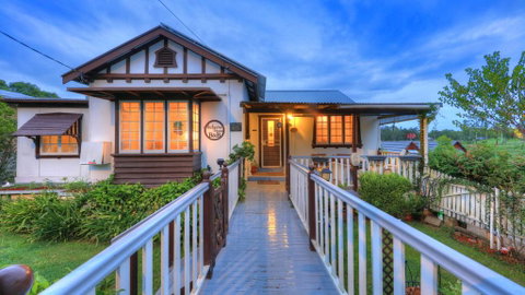 Andavine House - Bed & Breakfast - Sydneys Hotel 1