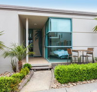 Anglesea River Apartments - Spa Apartment 23 - Sydneys Hotel