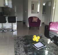 Apartment 725 Ruthven - Sydneys Hotel