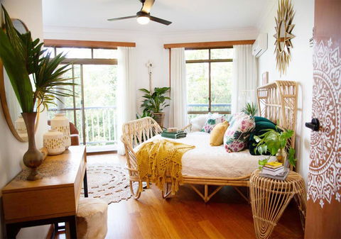 Aquila Retreat Mansion - Sydneys Hotel 2